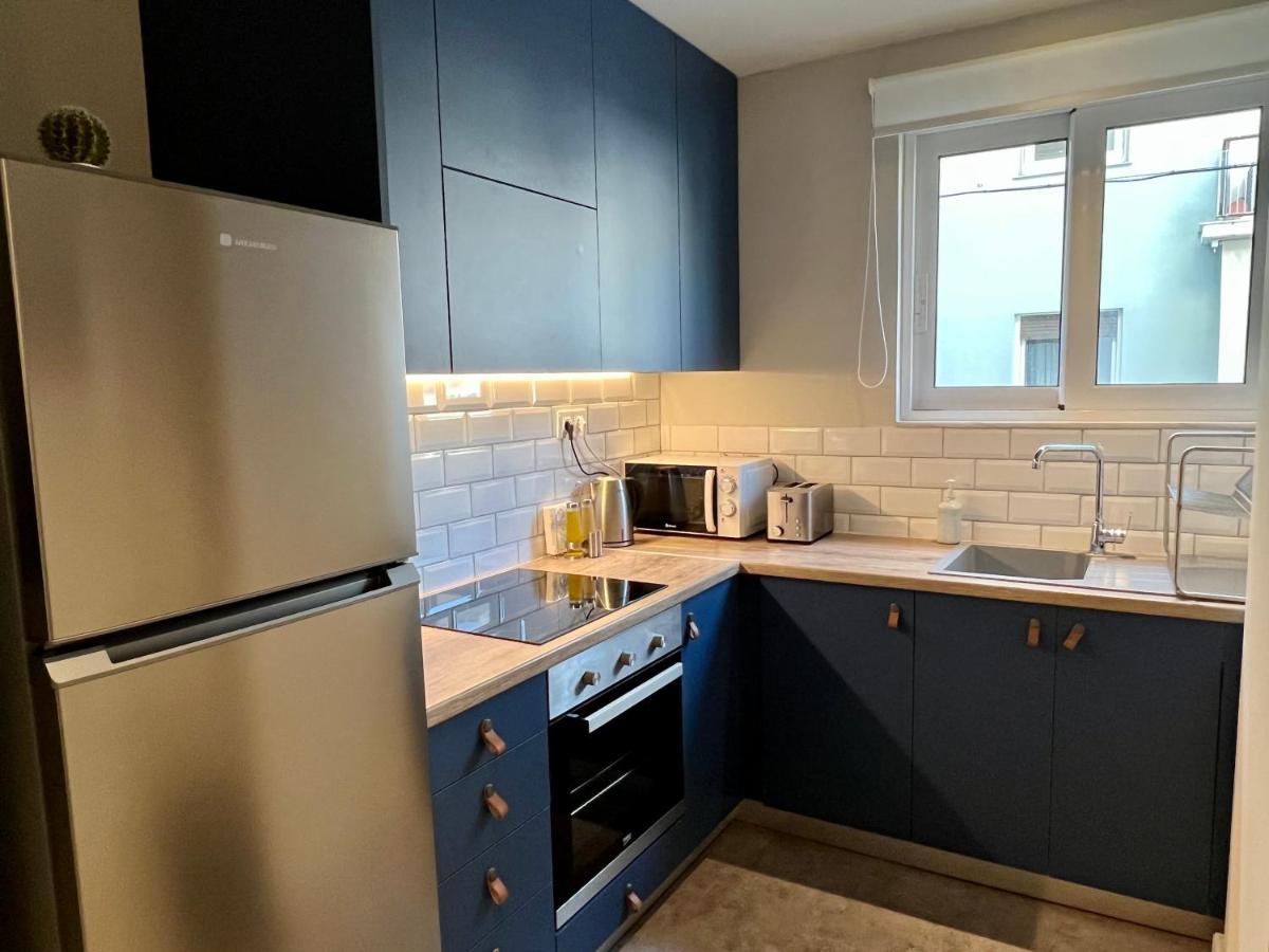 Mrs Holiday Apartment เอเธนส์ ภายนอก รูปภาพ